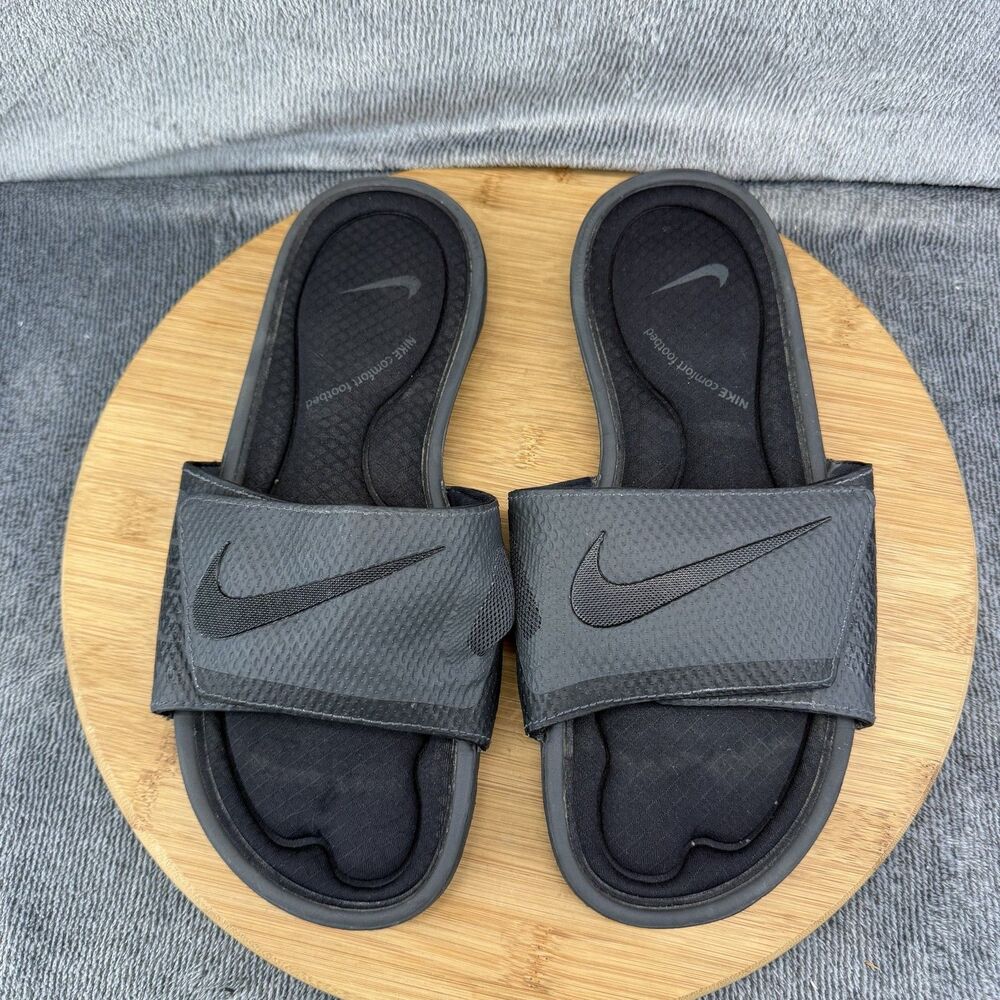 Nike Benassi Solarsoft Shoes Mens Size 9 Black Slide Sandals 705513-C90